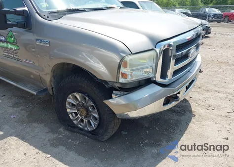 2005 Ford F250 Super Duty из США, поврежденный, VIN 1FTSW21P65EC21448